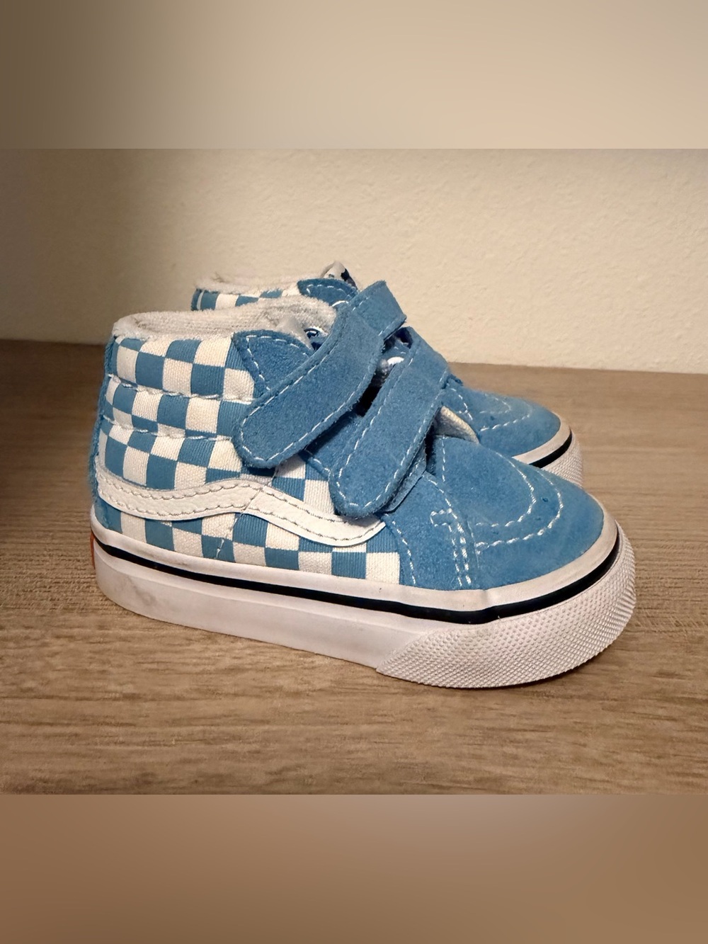Vans Kids Mid-Top Checkerboard Sneakers in Light Blue and White